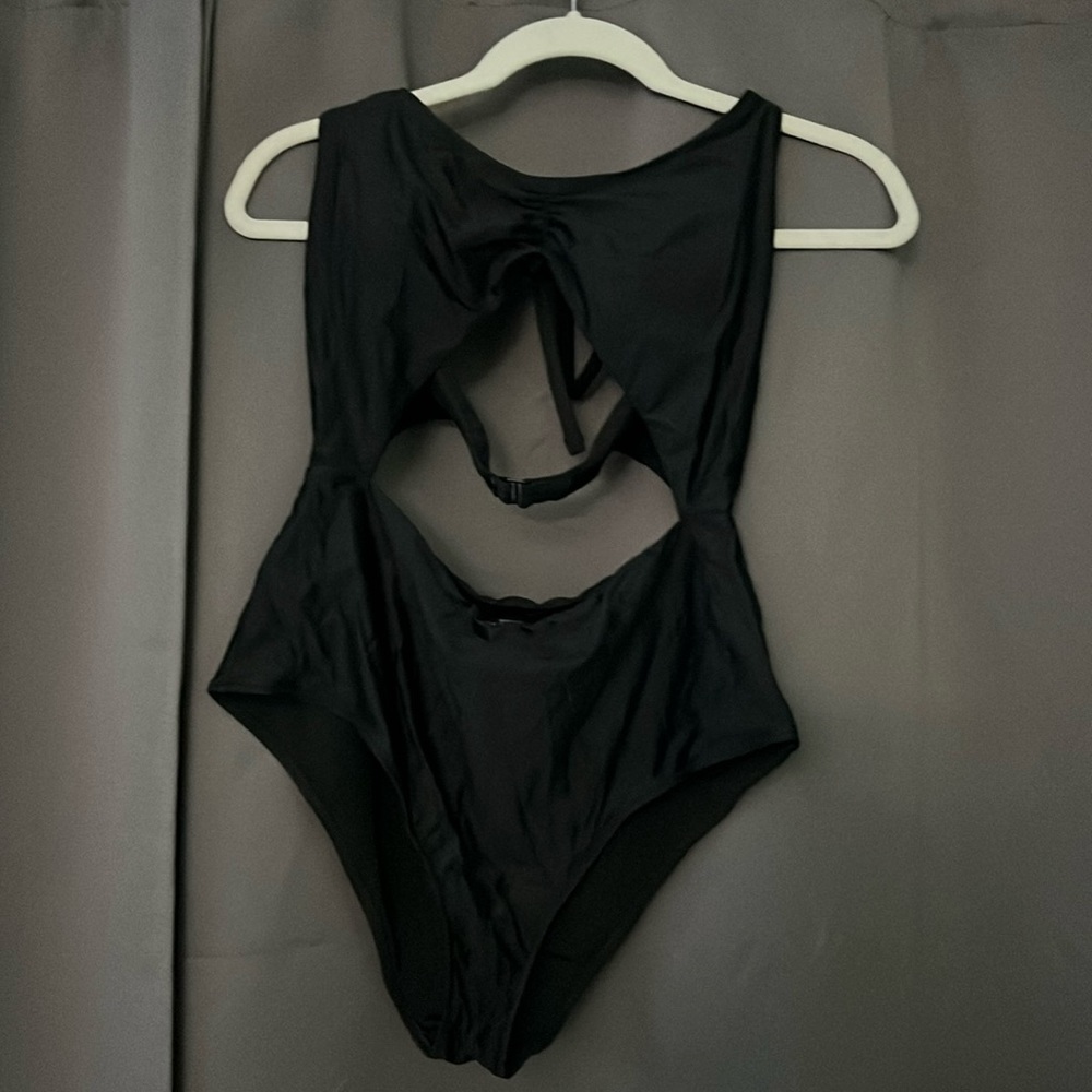 Aerie Cutout One Piece Bathing Suit